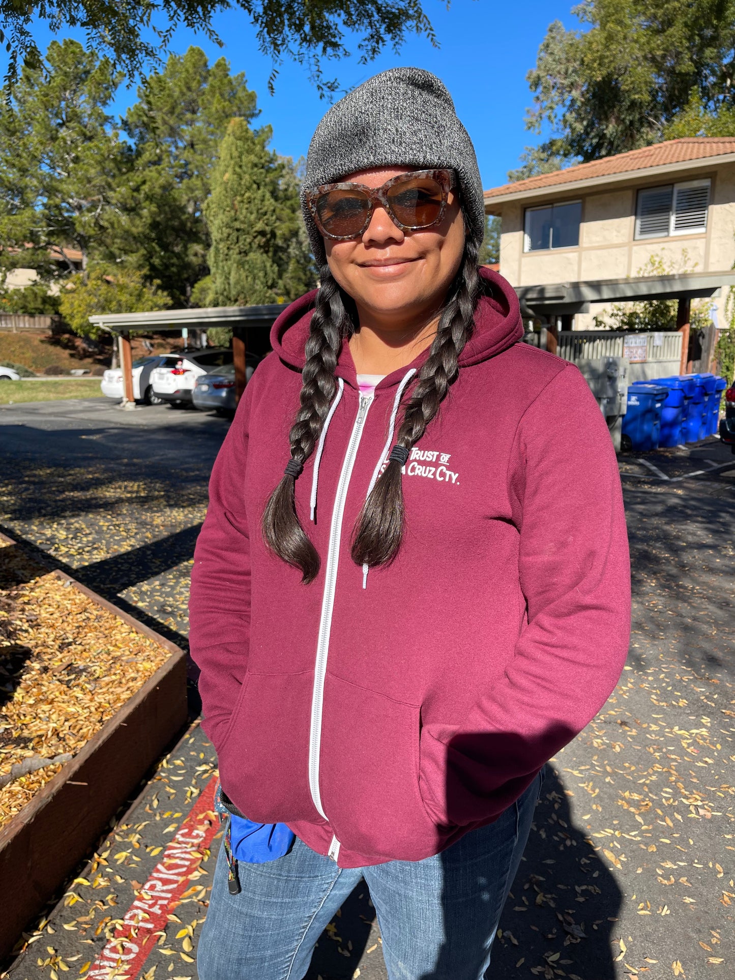 San Vicente Redwoods Murrelet Zipper Hoodie in Cranberry